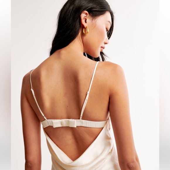 Abercrombie & Fitch Elegant White Maxi Dress - Picture 2 of 7